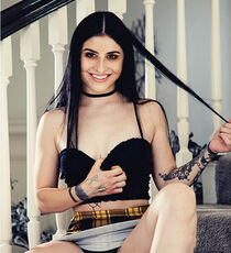 Kaitlyn Katsaros, 28&nbsp;лет, 