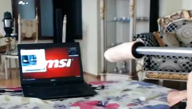 Баба в чулках непрерывно ебет себя в анал секс машиной и самотыком целый час