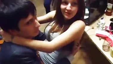 Пьяные студенты замутили оргию по книге Алекса Лесли «Охота на самца»