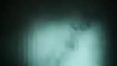 Виктория Боня мастурбирует влажную киску в ванной