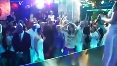 Массовая секс оргия с невестами на девичнике в клубе