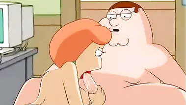 Анальный секс Лоис и Питера Гриффина в офисе
