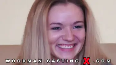 Вудман и Дюпре по очереди трахнули в жопу 18-летнюю Настю на кастинге