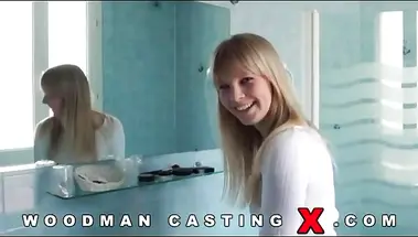 Анальный трах Rose Delight с Вудманом на унитазе