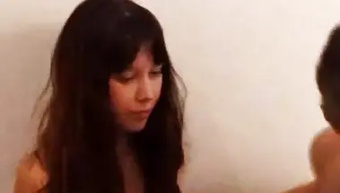 Отец утешил сексом худую дочь с маленькой грудью после увольнения с работы