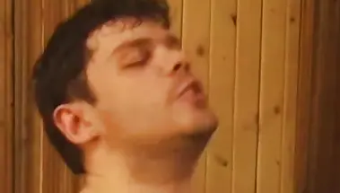 Свингерская групповуха деревенских семей в русской бане