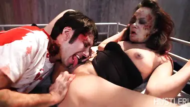 Зомби из «Ходячих мертвецов» занялись сексом в заброшенной больнице