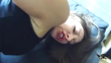 Растянул большим хуем девственное очко немки и залил спермой