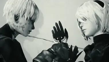 Механические монстры трахают обе дырки YoRHa в игре NieR