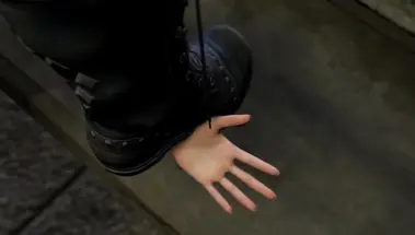 Гермафродит Харли Квинн выебала Супергёрл в психбольнице Бэтмена