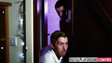 Брат с другом трахнули сводную сестру, испортив ей запись блога по мейкапу