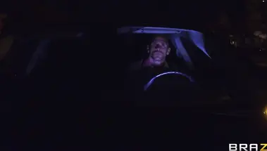 Детектив Николетт Ши трахнулась с мужем клиентки Джонни Синсом