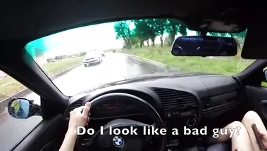 18-летняя пассажирка выебана в авто фейковым водителем убера