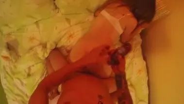 Татуированный парень выебал во все дырки 18-летнюю крошку в гольфах