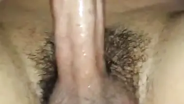 Дрочка члена крупным планом на мобильный телефон