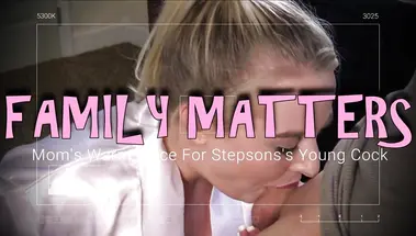 Мама сексвайф нежно заглатывает член 18-летнего сына