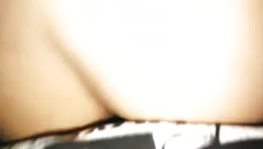 Русская сосет в лифте и ебется раком на лестничной площадке