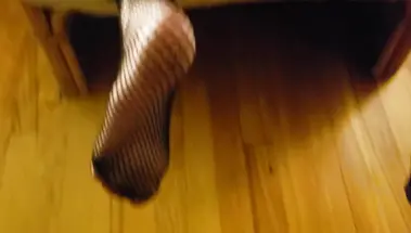 Француженка в белье с ошейником кончает от ласк пизды и ануса