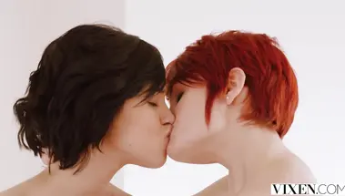 Муж заплатил няне за ЖМЖ еблю с ним и рыжей женой