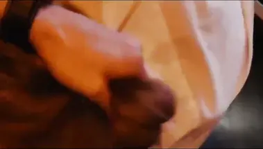 Саша Петров дрочит член на домашнее порно Кристины Асмус в фильме «Текст»