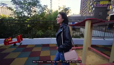 Пикапер искуситель: россиянка прогуляла пары ради перепихона с бабником в подъезде