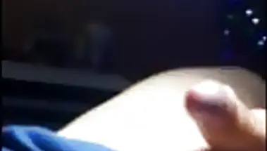 Челябинец мощно кончил от вырывания волосни мастером эпиляции