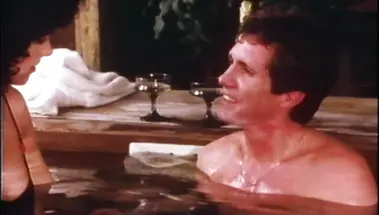 Отодрал кудряшку в классике после кунилингуса в бассейне