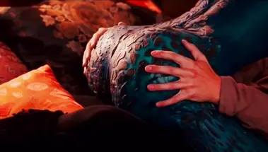 Голые жопы знаменитостей из фильмов и музыкальных клипов