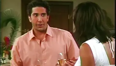 Акцент на сиськи Аишы Тайлер в «Друзьях» и лесбийский секс с Милой Йовович