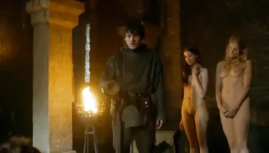 Голая подруга Рамси Болтона Шарлотта Хоуп в нарезке секса