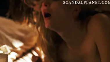 Чувственный секс Каролины Крешентини с Сильвио Муччино в фильме