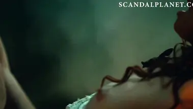 Божественная сцена секса с Хани Фюрстенберг в «Американских богах»