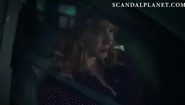 Мужчина взял Кристину Хендрикс в платье в уборной в сериале