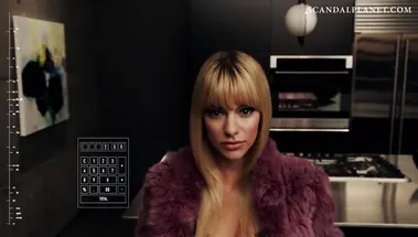 Проститутка Элисон Бэт потрахалась с Клайвом Оуэном в фильме «Анон»