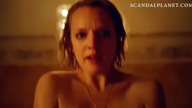 Elisabeth Moss объезжает верхом скорострела и дает сзади в фильме «Квадрат»