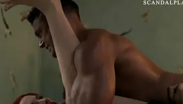 Гладиатор жестко засаживает рыжей Люси Лоулесс