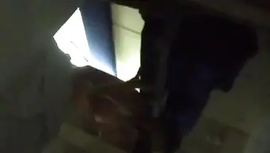 Россиянин дерет сзади сучку в купе поезда РЖД