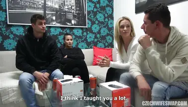 Обмен женами на неделю - минеты и ебля чешских свингеров