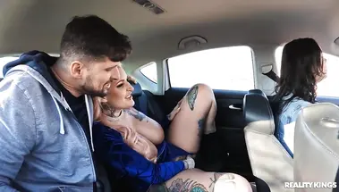 Везунчик Кристоф Кейл насладился секс поездкой с Алексой Вайс