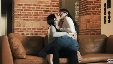 «Тема любви» (Love Theme - 2022) с Фокси Алиссой и Антонией Сайнс