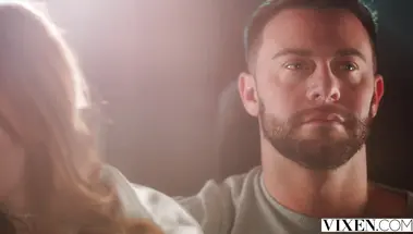 Французские страсти влюбленной парочки Сета Гэмбла и Джиа Лиссы