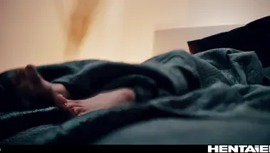 Чудовище под одеялом заполняет слизью все дырочки красотки Саши Роуз