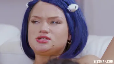 Косплеерши Харли Кинг и Мина Люкс готовы на инцест с братьями ради CUMICON