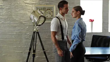 Фотограф останавливает время и трахает «‎замороженную» Тиффани Татум