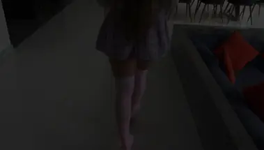 Доставщик сладостей выебал сногсшибательную сучку в день ее рождения