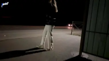 Везучий русский парень случайно встретил и трахнул маму одноклассника