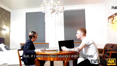 Дерзкий хулиган выебал зрелую репетиторшу с короткой стрижкой у нее дома