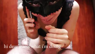 Звонит мужу и рассказывает, как сейчас сосет член любовнику