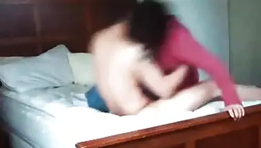 Муж снял еблю с двоюродной сестрой жены на скрытую камеру